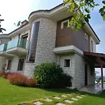 Alacati Havuzlu * Cesme