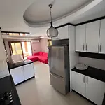 Alacati Havuzlu Villa
