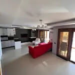 Alacati Havuzlu * Cesme